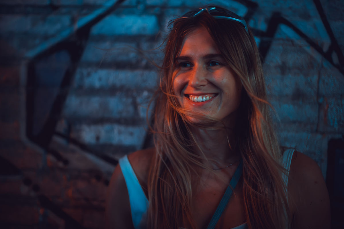 Loading... just a sec